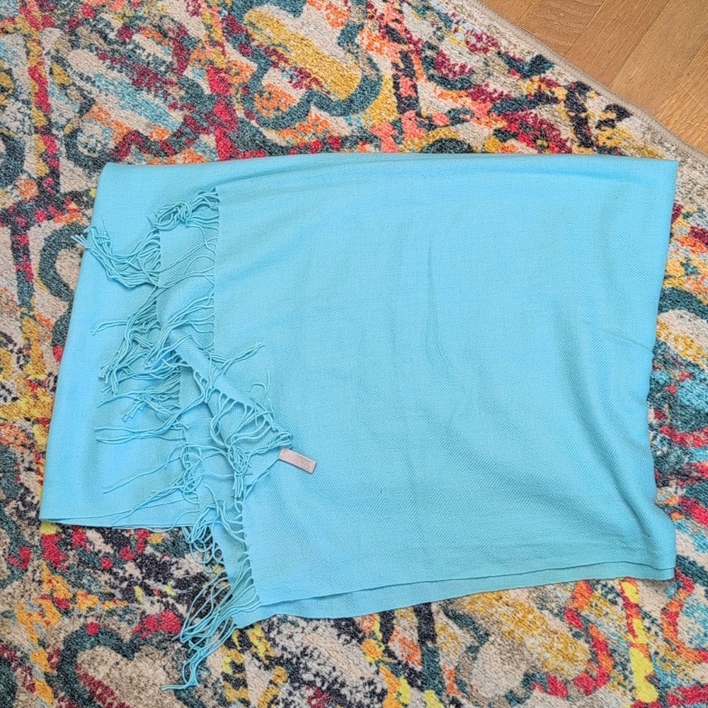 Nordstrom 100% cashmere scarf wrap aqua color